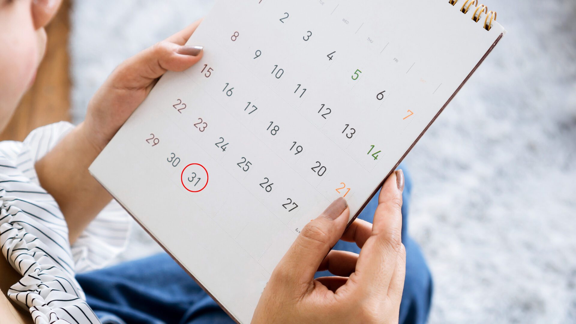 Book Early and Save / Room Only表示